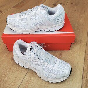 NIKE Air Zoom Vomero 5 Vast Grey Running Shoes Sneakers Mens 7 / Womens 8.5